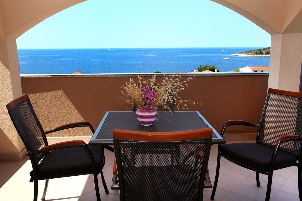 Apartment Matic Rogoznica  Εξωτερικό φωτογραφία